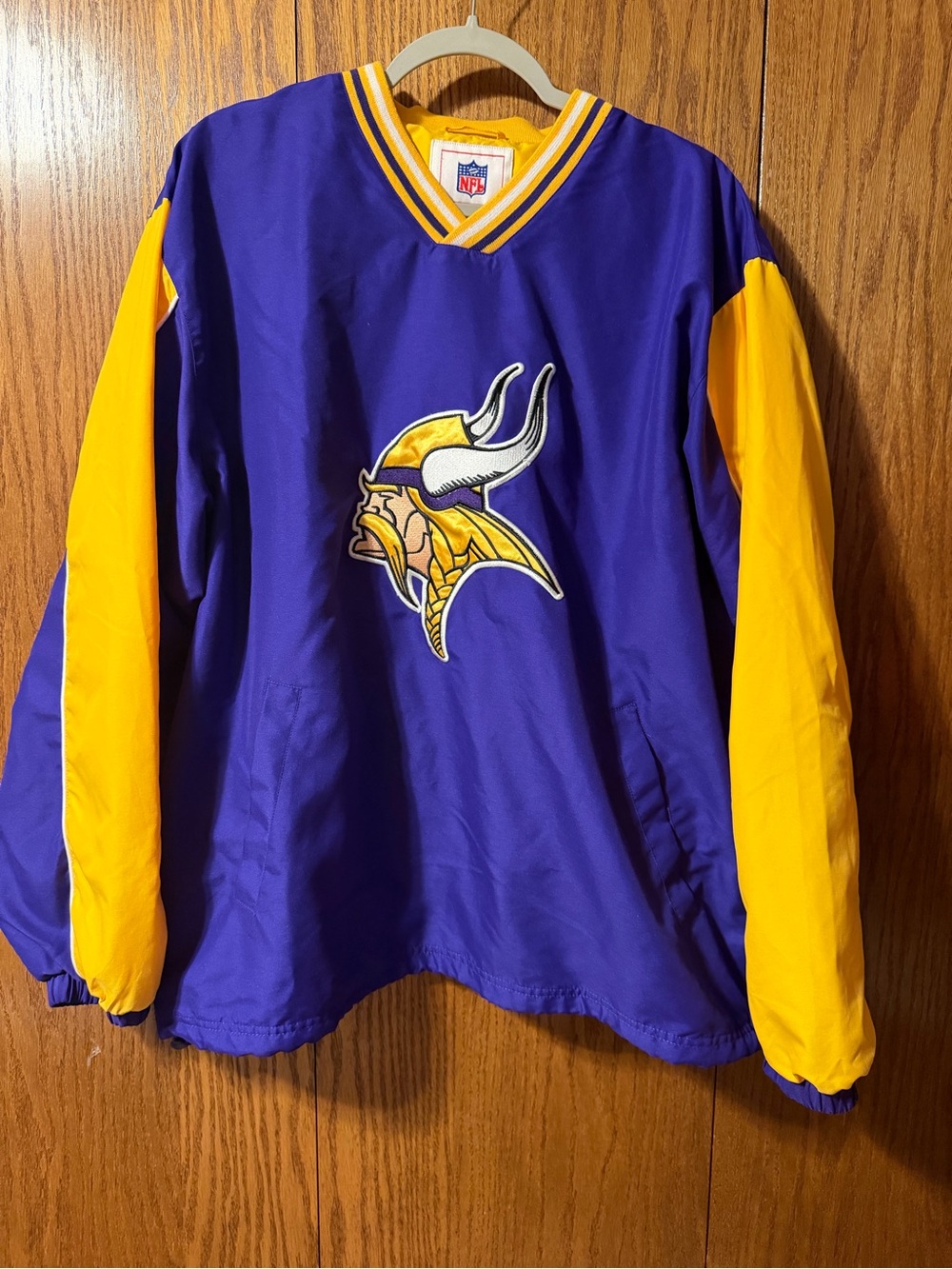 Vintage 90s Minnesota Vikings NFL Pullover Windbreaker Jacket Embroidered Mens L